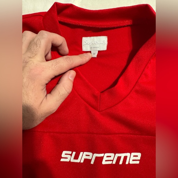 Supreme - Picture 6 of 8